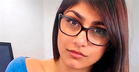 Vídeos Pornôs de Mia Khalifa 